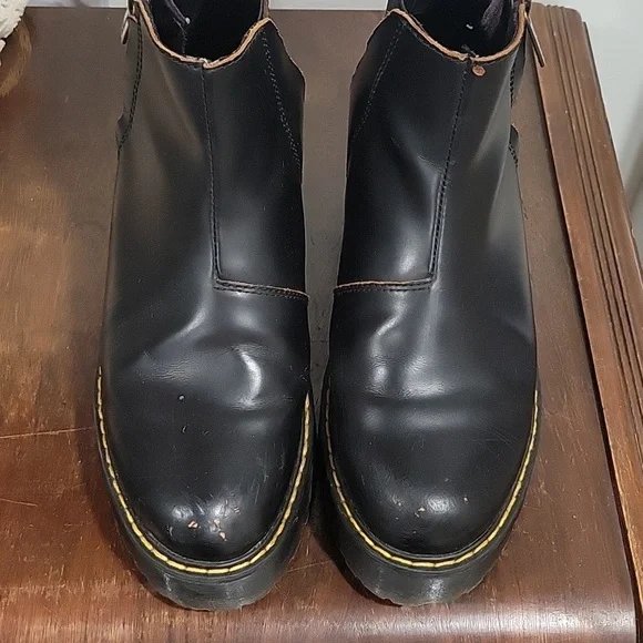Dr. Martens Chelsea Chunky Zip 8 - Picture 5 of 6